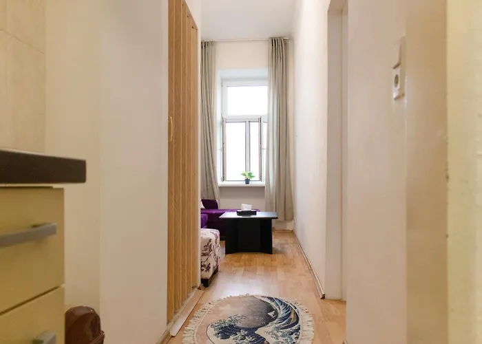 Affordable 2br Near Millennium Tower, Long Διαμέρισμα *